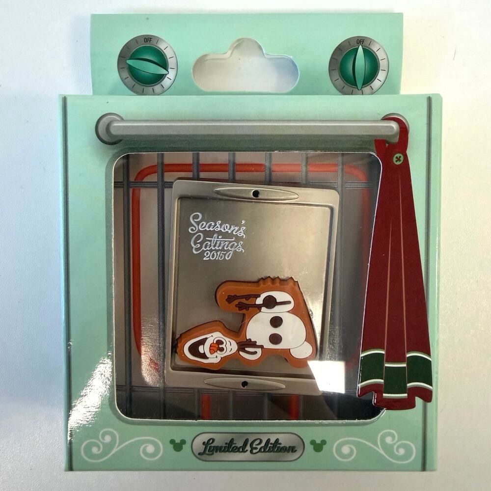 Disney Parks Season's Eatings 2015 Olaf Gingerbread Cookie Limited Edition Pin